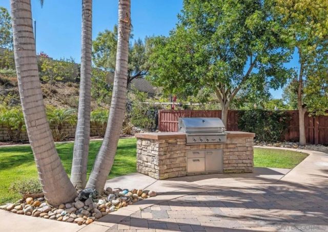 15541 Pinehurst Pl., San Diego, CA 92131
