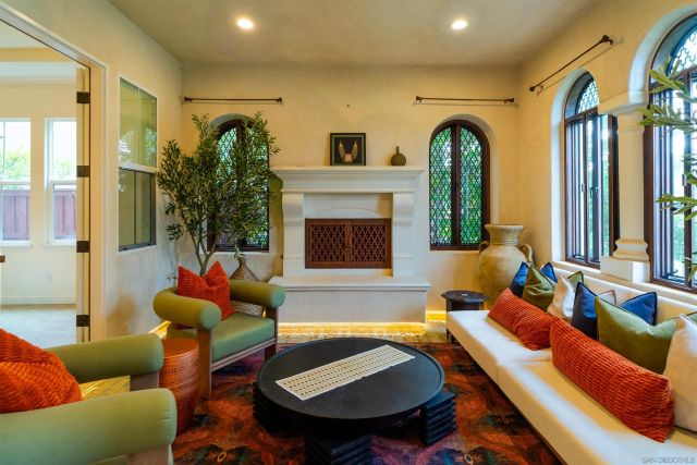 15541 Pinehurst Pl., San Diego, CA 92131