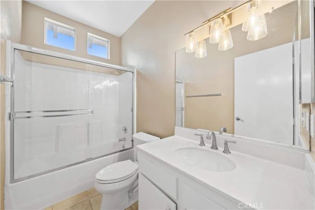 67 Santa Barbara Court, Lake Forest, CA 92610