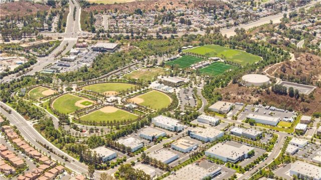 67 Santa Barbara Court, Lake Forest, CA 92610