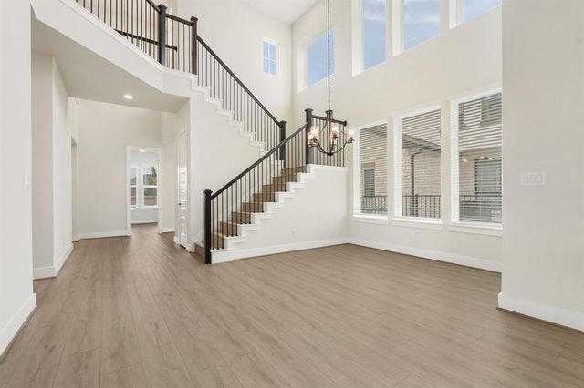 504 Tomichi TRL, Austin, TX 78738