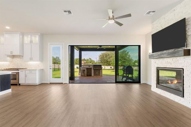 504 Tomichi TRL, Austin, TX 78738