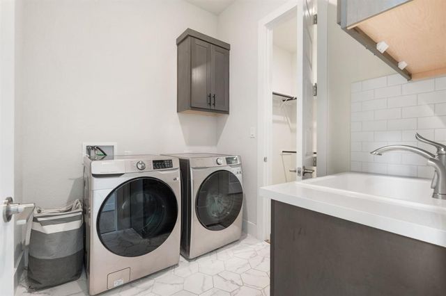 504 Tomichi TRL, Austin, TX 78738