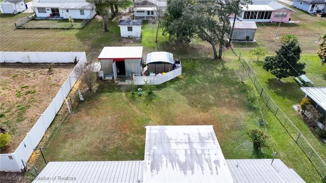 226 Lark Avenue, Sebring, FL 33870