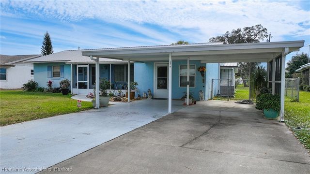 226 Lark Avenue, Sebring, FL 33870