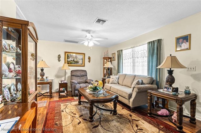 226 Lark Avenue, Sebring, FL 33870