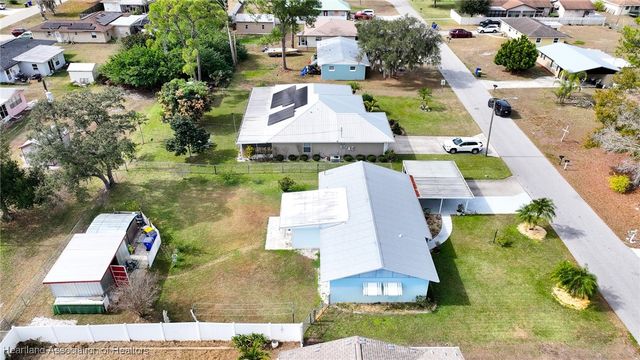 226 Lark Avenue, Sebring, FL 33870