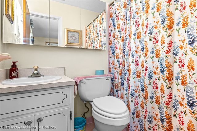 226 Lark Avenue, Sebring, FL 33870