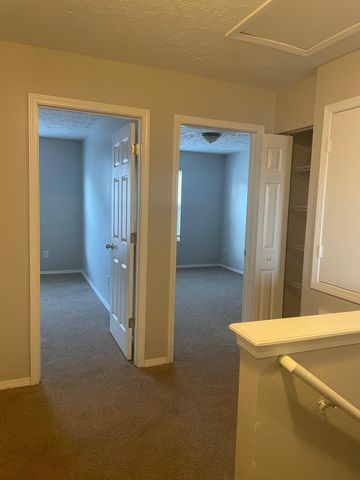 2722 Sutherland Dr, Thompsons Station, TN 37179