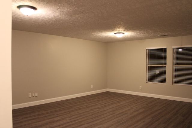2722 Sutherland Dr, Thompsons Station, TN 37179
