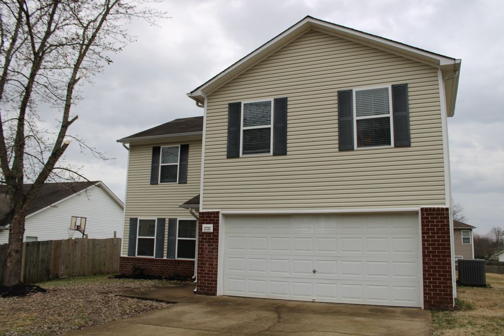 2722 Sutherland Dr, Thompsons Station, TN 37179