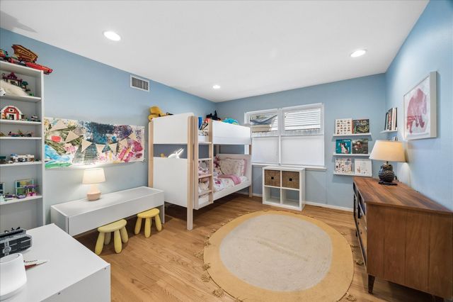 5726 Stillbrooke Drive, Houston, TX 77096