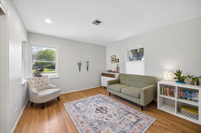 5726 Stillbrooke Drive, Houston, TX 77096