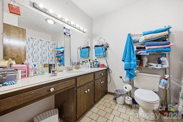 1906 Dogwood Vista, Lenoir, NC 28645