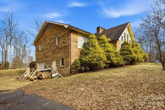 1906 Dogwood Vista, Lenoir, NC 28645