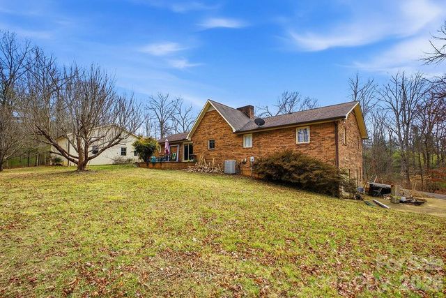 1906 Dogwood Vista, Lenoir, NC 28645