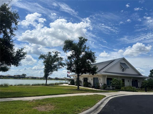 8113 STERNWAY ROAD, Sarasota, FL 34240