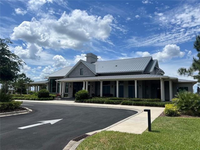 8113 STERNWAY ROAD, Sarasota, FL 34240