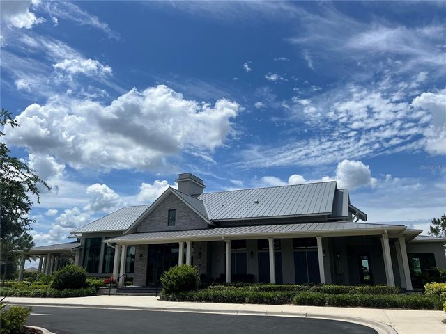 8113 STERNWAY ROAD, Sarasota, FL 34240