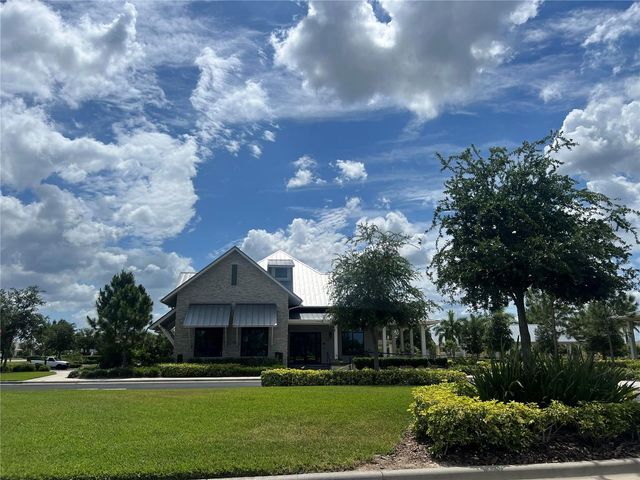 8113 STERNWAY ROAD, Sarasota, FL 34240