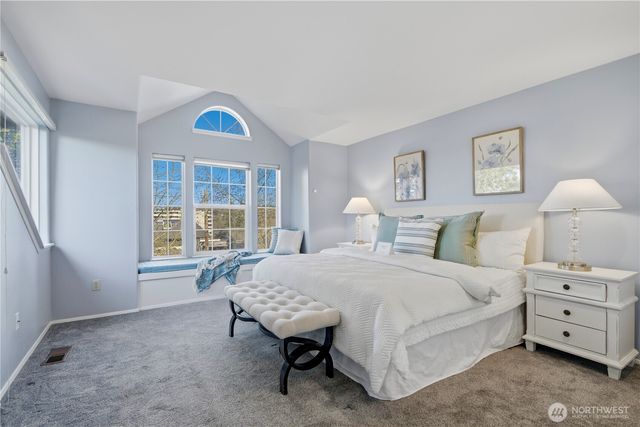 2401 N 65th Street, Seattle, WA 98103