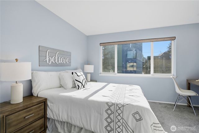 2401 N 65th Street, Seattle, WA 98103