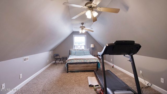 136 Thoroughbred Drive, Cleveland, TN 37312