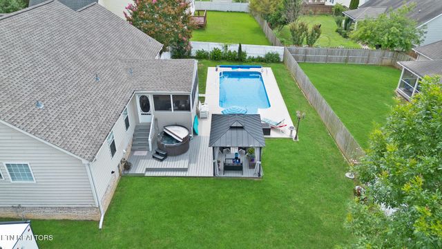 136 Thoroughbred Drive, Cleveland, TN 37312