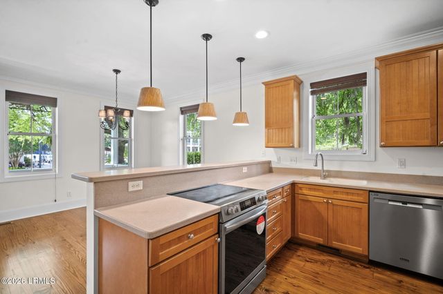 1011 Calhoun Street, Beaufort, SC 29902