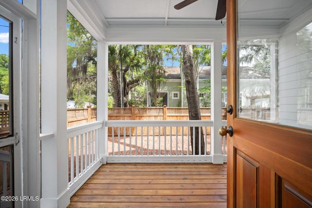1011 Calhoun Street, Beaufort, SC 29902