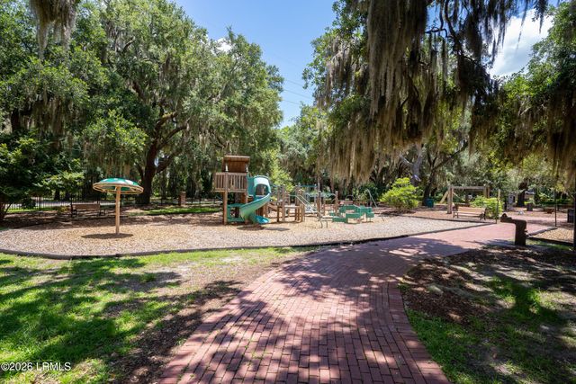 1011 Calhoun Street, Beaufort, SC 29902