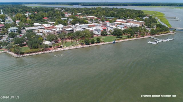 1011 Calhoun Street, Beaufort, SC 29902