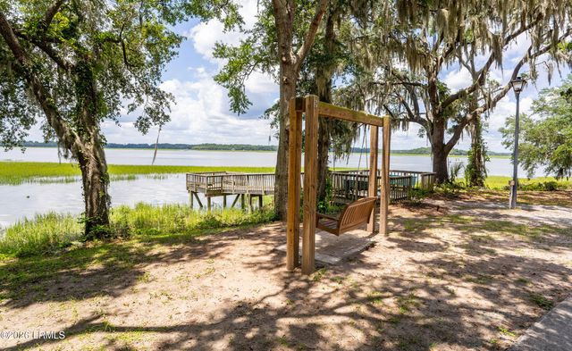 1011 Calhoun Street, Beaufort, SC 29902