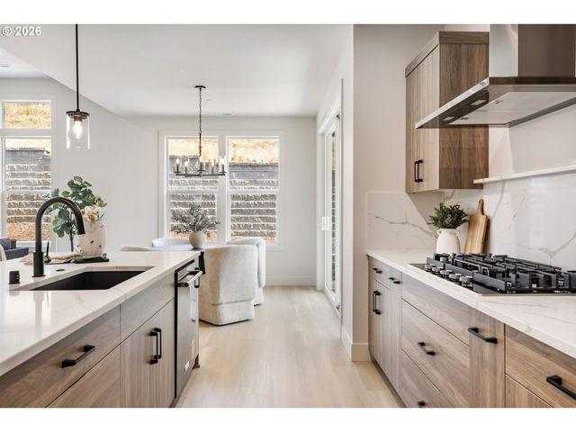 16705 Ne 38TH Ave, Vancouver, WA 98686