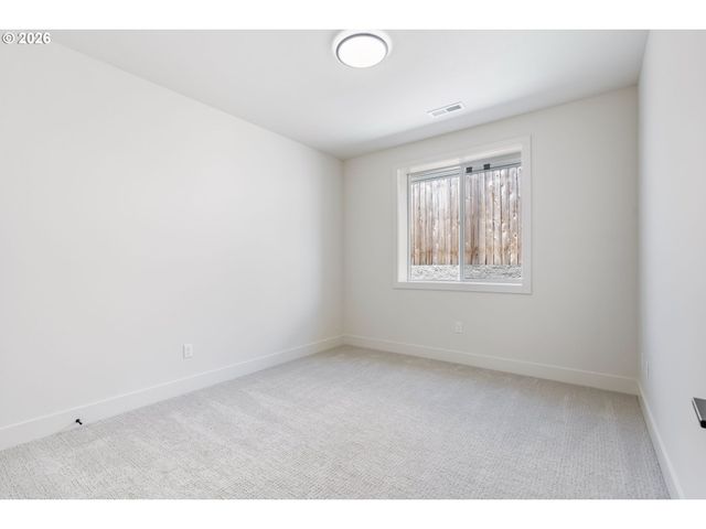 16705 Ne 38TH Ave, Vancouver, WA 98686