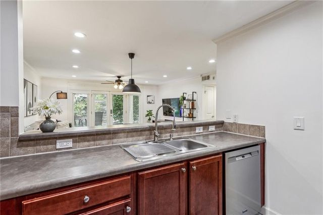 3650 Ashford Dunwoody Road NE 811, Atlanta, GA 30319