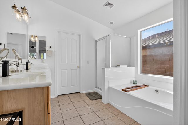 10214 E OLLA Avenue, Mesa, AZ 85212