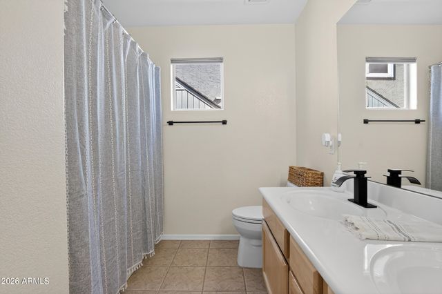 10214 E OLLA Avenue, Mesa, AZ 85212