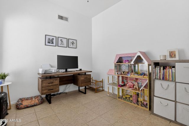 10214 E OLLA Avenue, Mesa, AZ 85212