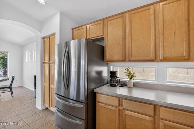 10214 E OLLA Avenue, Mesa, AZ 85212