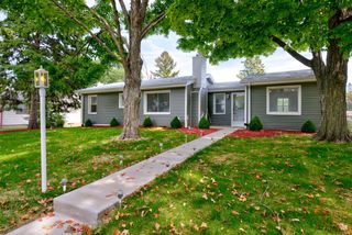 5940 N 72nd STREET, Milwaukee, WI 53218
