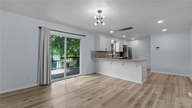 326 38th, Tuscaloosa, AL 35405