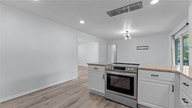 326 38th, Tuscaloosa, AL 35405