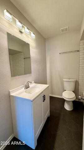 4502 W EDGEMONT Avenue, Phoenix, AZ 85035