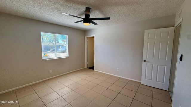 4502 W EDGEMONT Avenue, Phoenix, AZ 85035