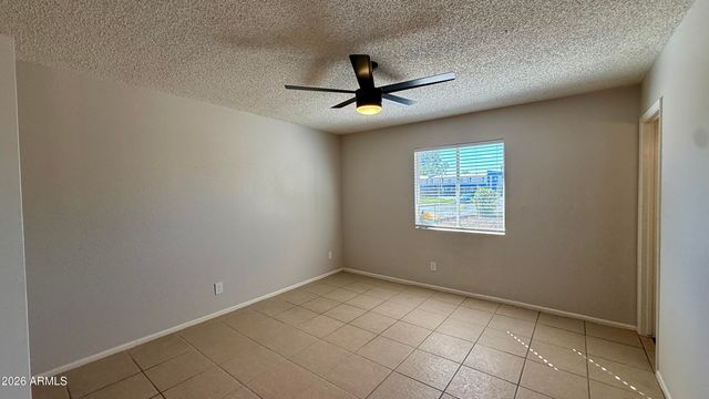4502 W EDGEMONT Avenue, Phoenix, AZ 85035