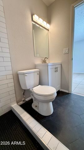 4502 W EDGEMONT Avenue, Phoenix, AZ 85035