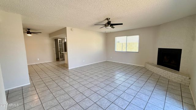 4502 W EDGEMONT Avenue, Phoenix, AZ 85035
