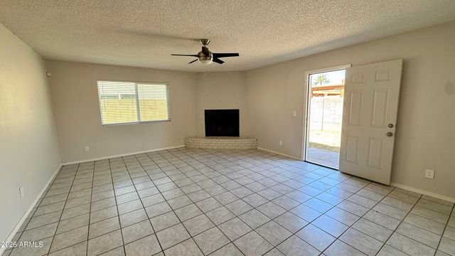 4502 W EDGEMONT Avenue, Phoenix, AZ 85035