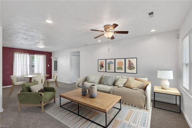 2800 Corprew AVE, Norfolk, VA 23504